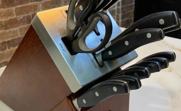 How to Choose and Care for Kitchen Knives: Essential Tips